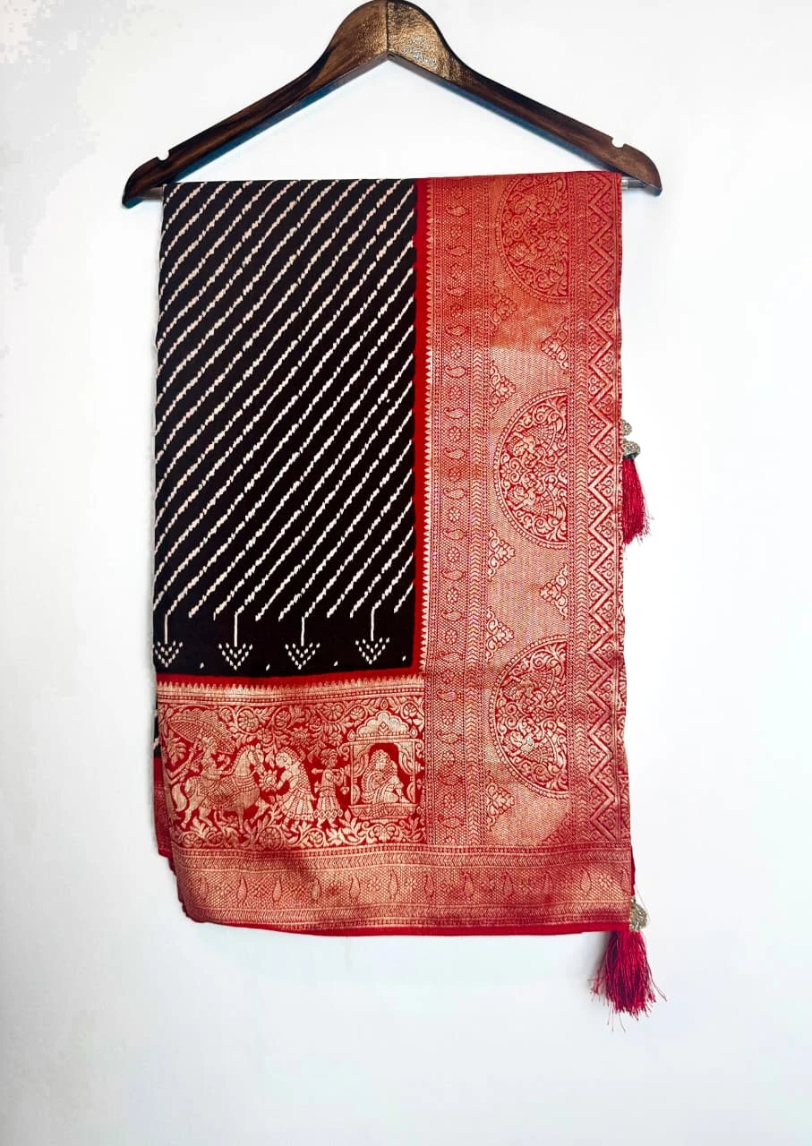 Kalamkari With Kanchi Border Saree - White With Red Borde QS267878