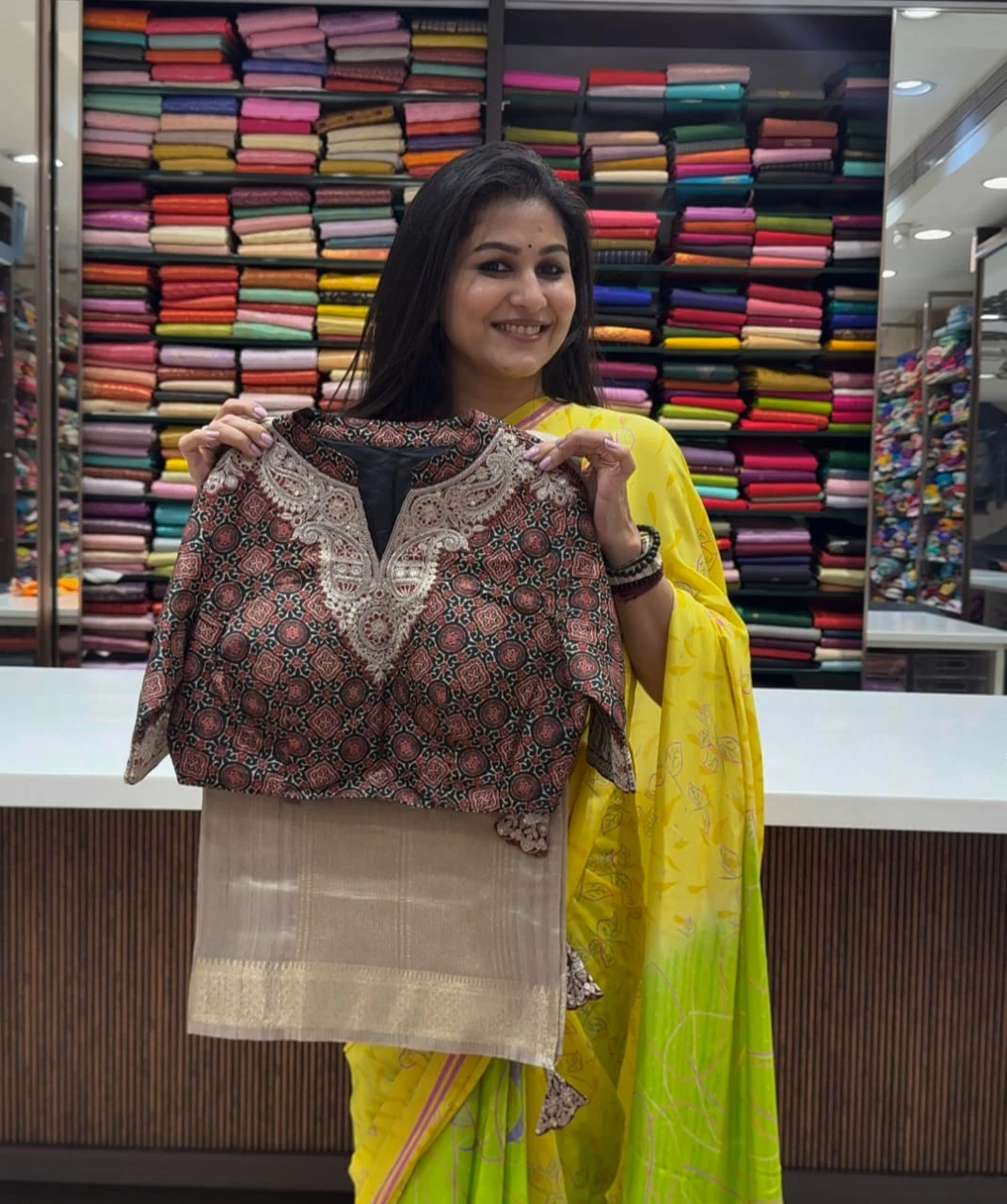 Designer Fancy Saree with Ready Blouse - QS217210