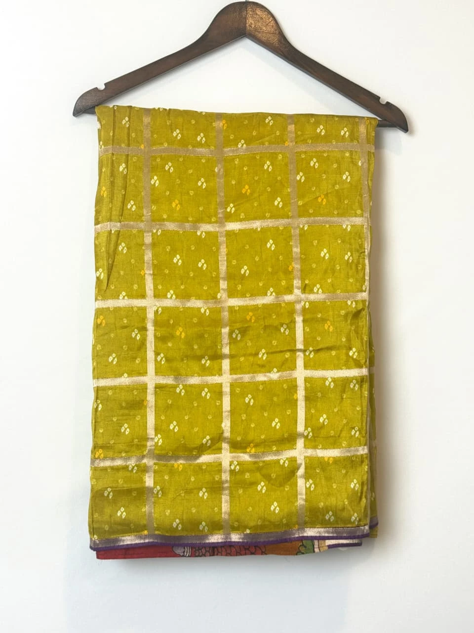 Bandhani Kalamkari design With Olive Green Colour QS257823