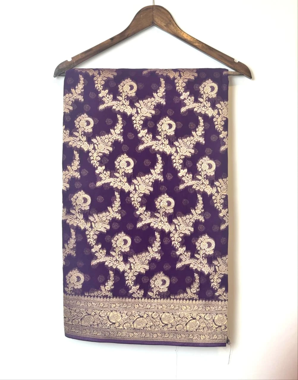 khadhi Georgette Regal Purple Saree with Golden Zari Weave QS257979