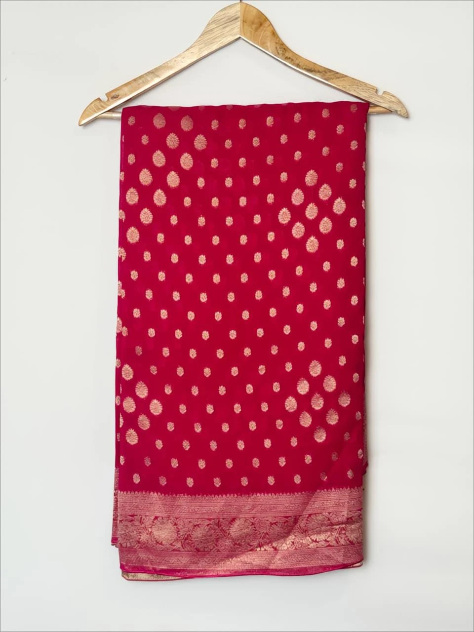 Navaratri khadhi Georgette Rani Pink With All-over Small Leaf Bootis Motifs QS258003