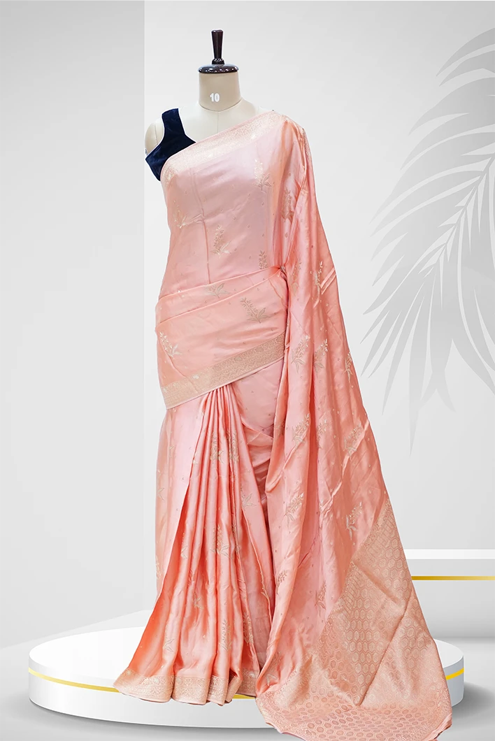 Silk Saree Soft Peach-Pink  With Delicate Golden Zari QS236744