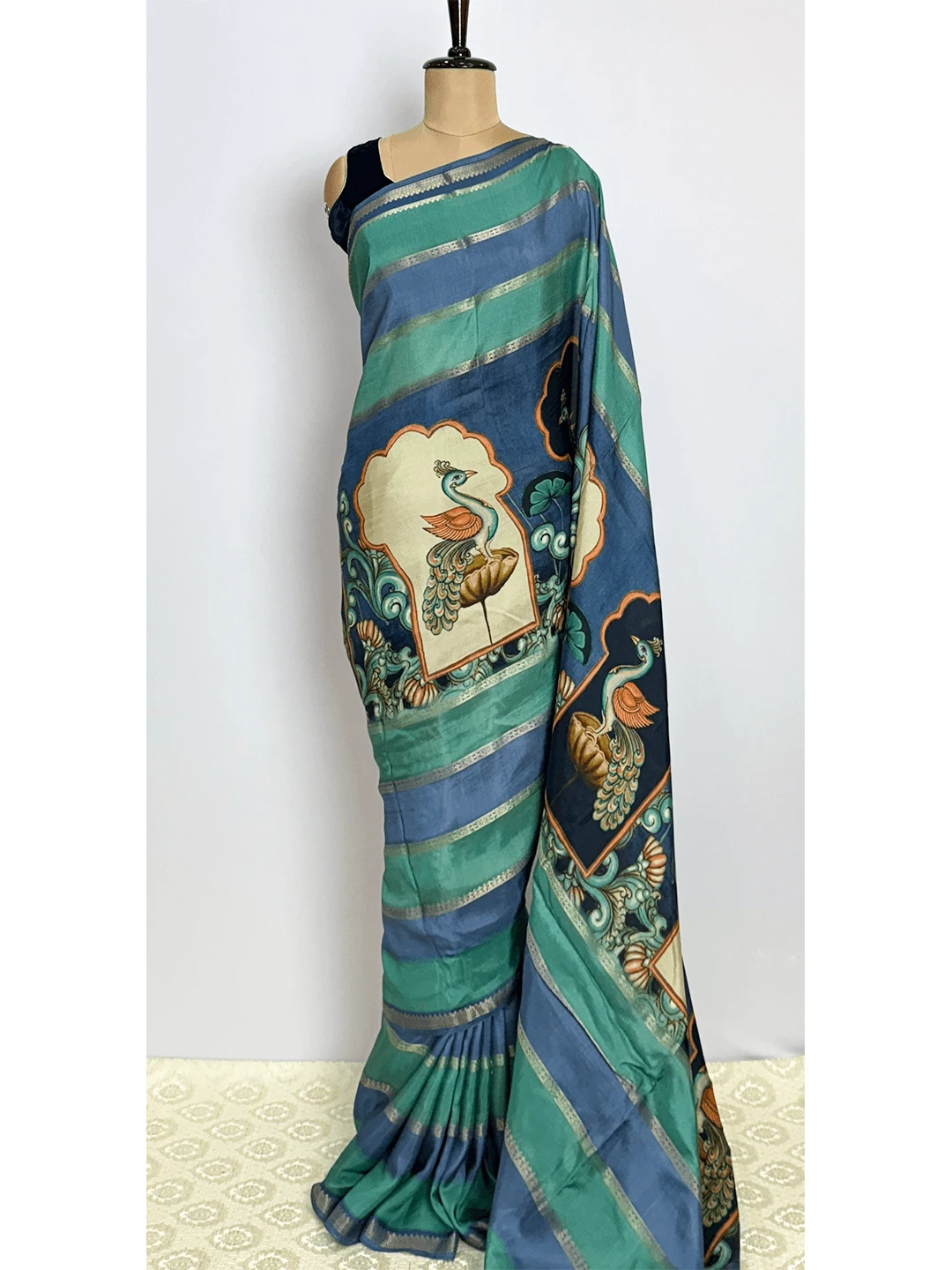 Semi-Crape Printed Saree - Blue & Grey Colour - QS214388