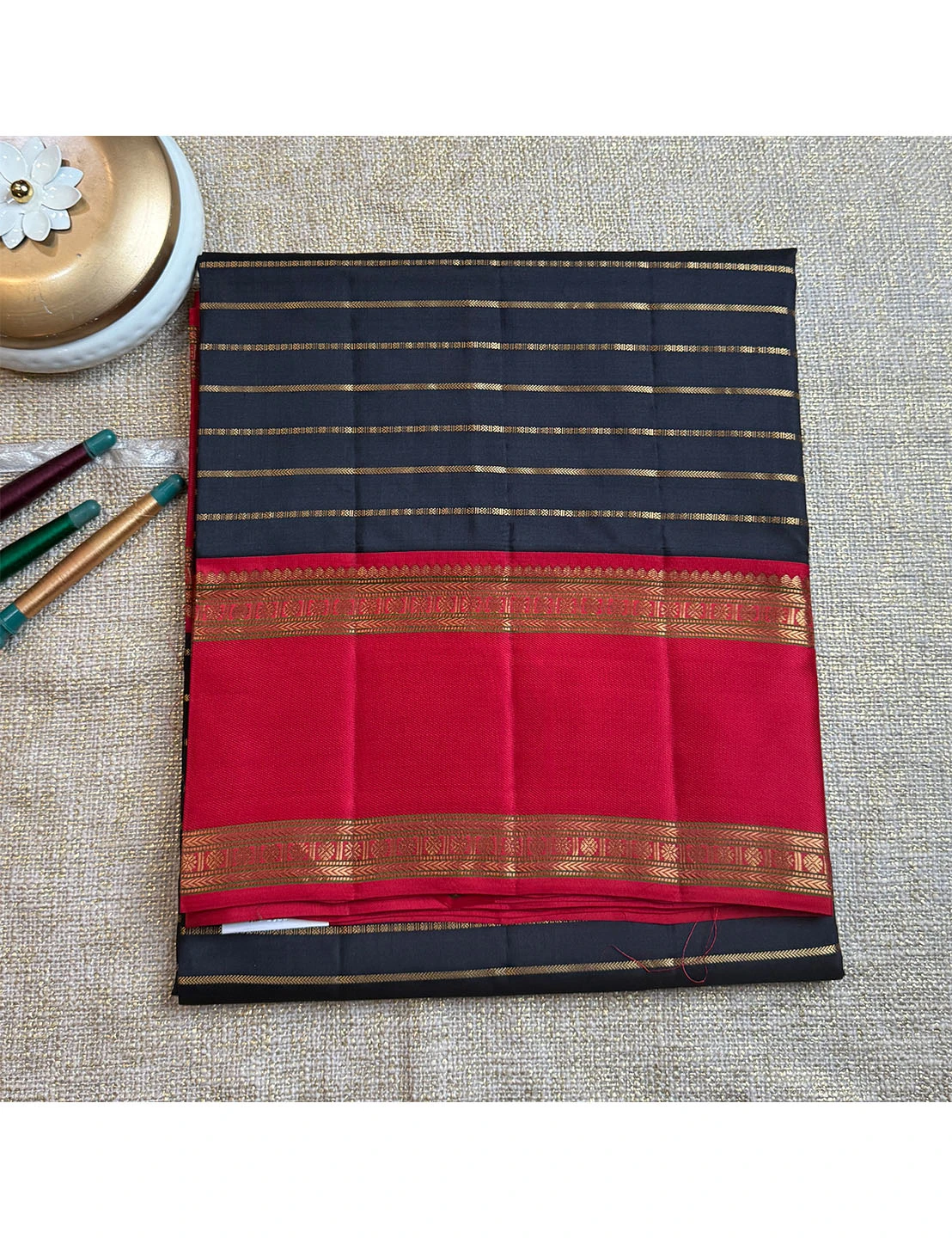 Handloom Pure Silk Sarees - Black Colour QS206674