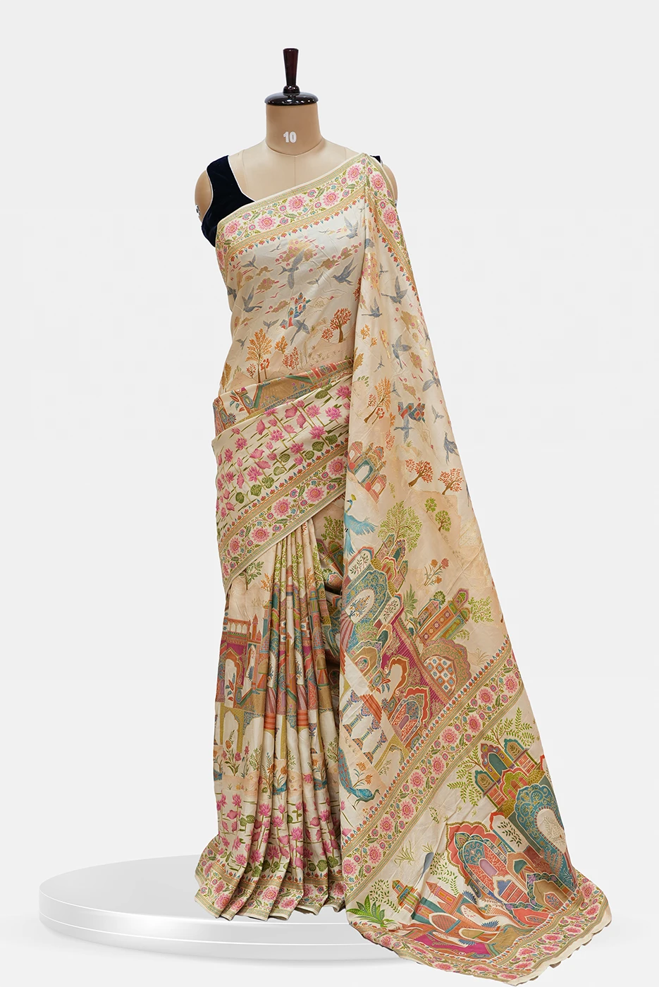 Kalamkari saree Beige/cream base with multi-colour motifs.- QS252423
