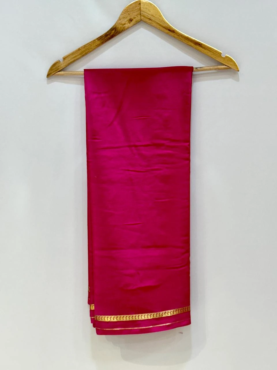 Pure Mysore Silk Rani Pink with Golden Zari Border QS245449